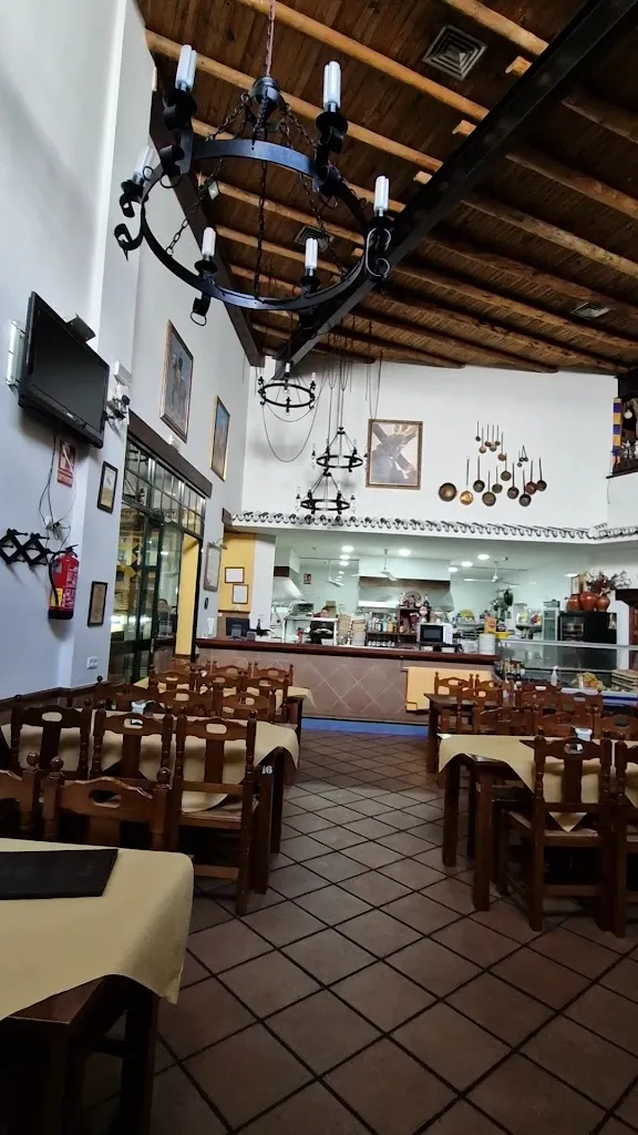 Restaurante Bodegón Abuelo Curro_Bollullos par del Condado_slider_image_2