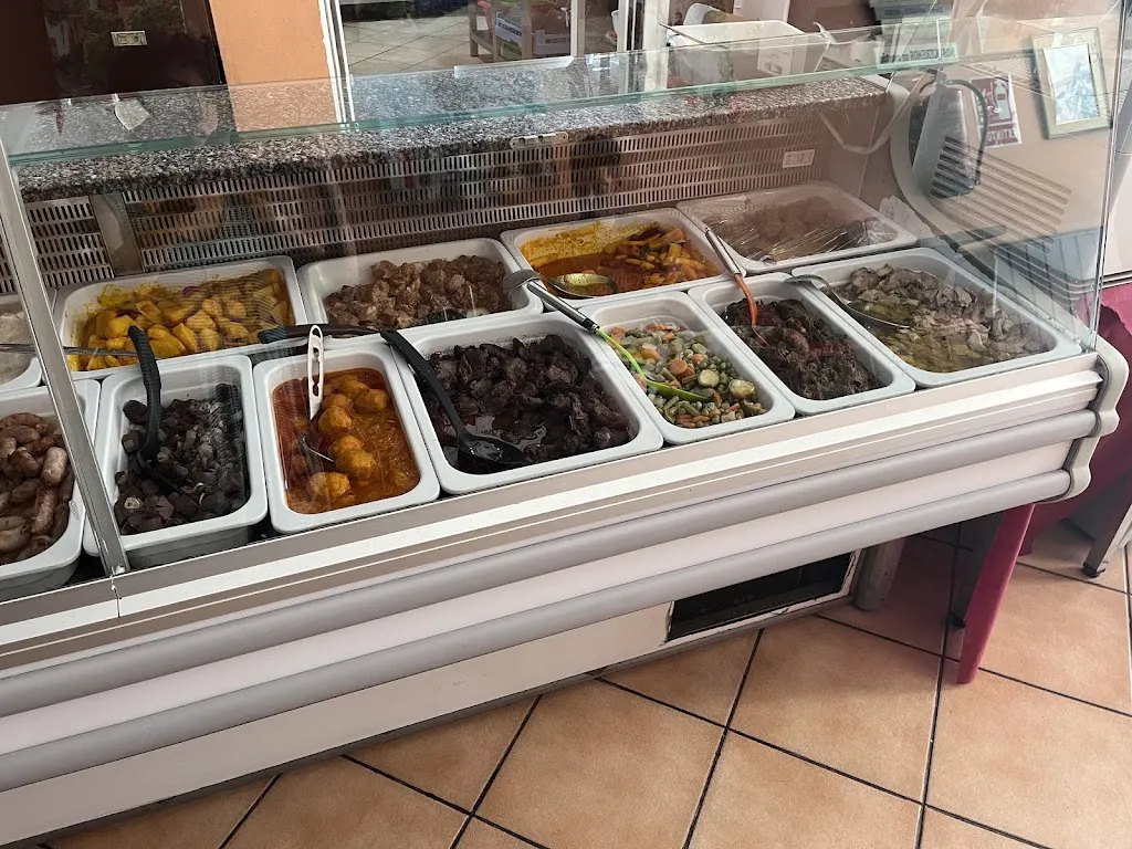 Restaurante Sabores Lola_Bollullos par del Condado_slider_image_3