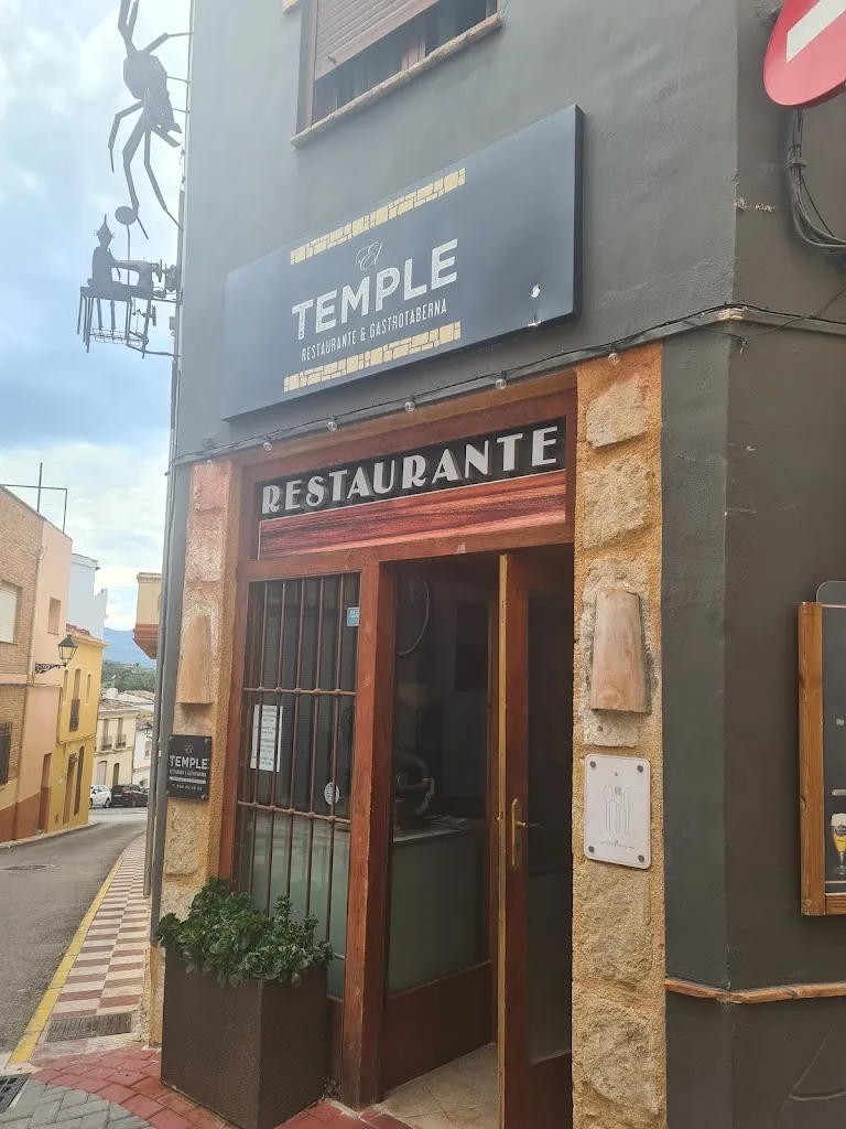 Restaurante Gastrotaberna El Temple restaurant in Benidoleig