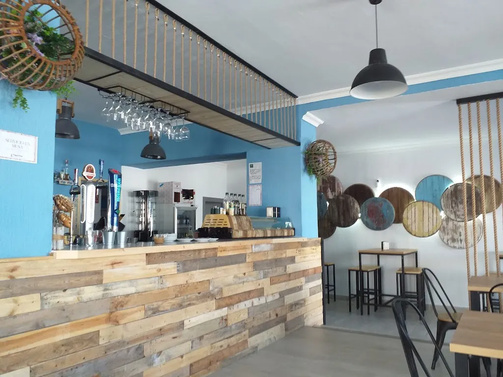 Francisco PAMV_Tapinha_Bollullos par del Condado_review