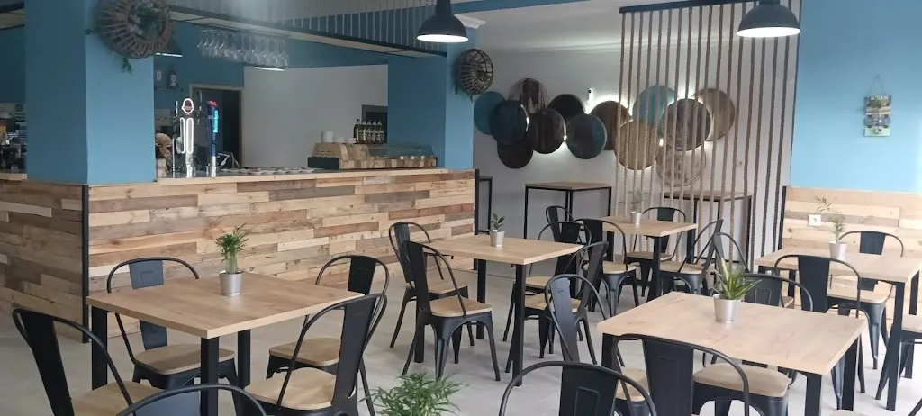 Tapinha restaurant in Bollullos par del Condado