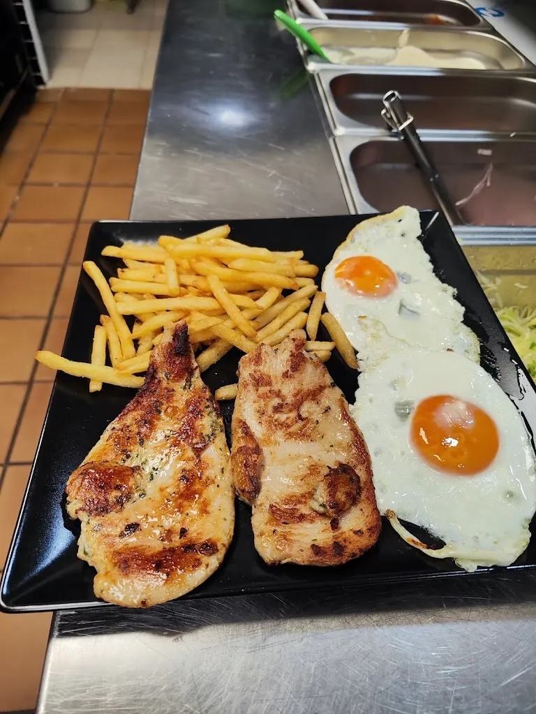 Mohammad Sujan Talukder._DONER KEBAP BOLLULLOS_Bollullos par del Condado_review