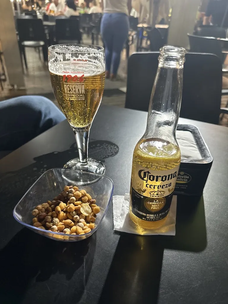 Alexandra Saray_Plan B Coffee Shop_Bollullos par del Condado_review