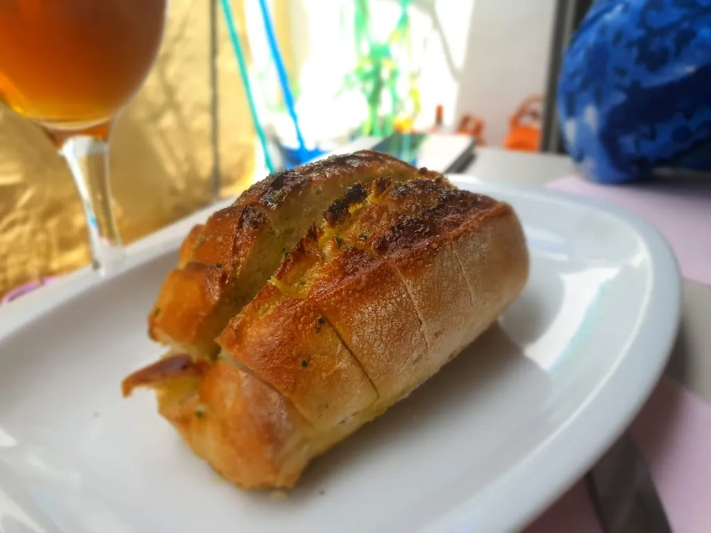 Jose Flores_Taberna el estribo_Chucena_recensione