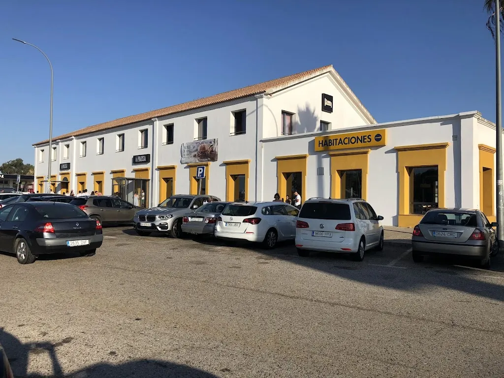 Harold Huizing_Área de Servicio La Pausa - Via Sevilla_Chucena_review