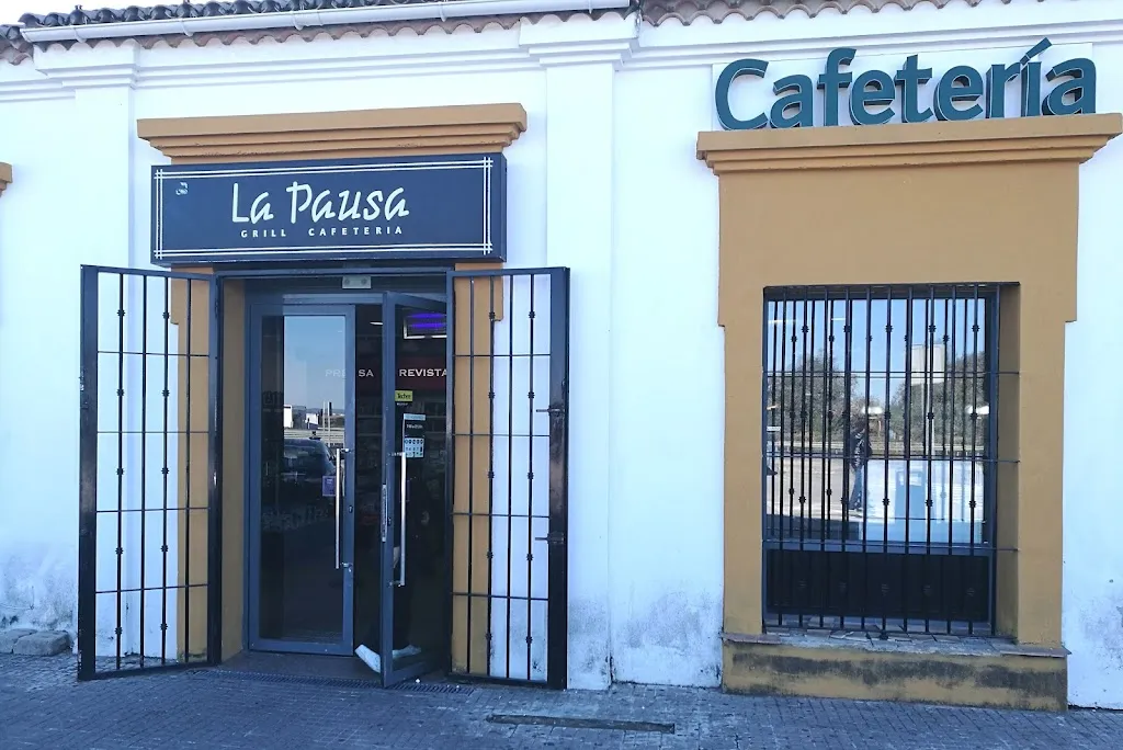 Área de Servicio La Pausa - Via Sevilla restaurant in Chucena