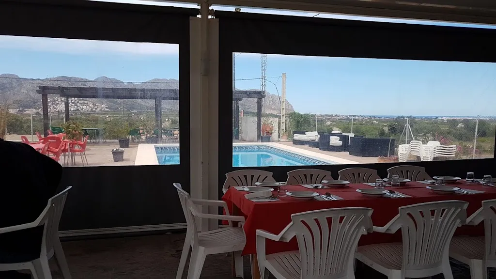 Cal Peris restaurant in Benidoleig