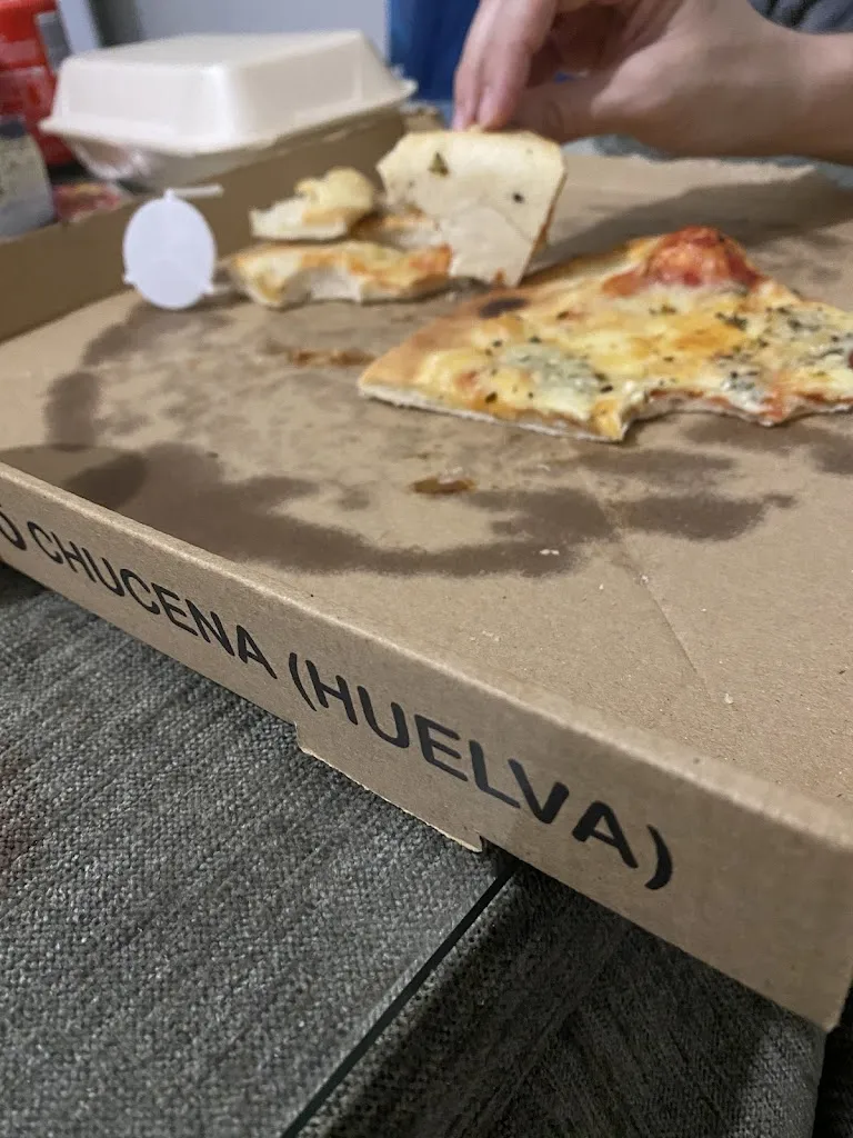 Pizzeria el Capriccio_Chucena_slider_image_2