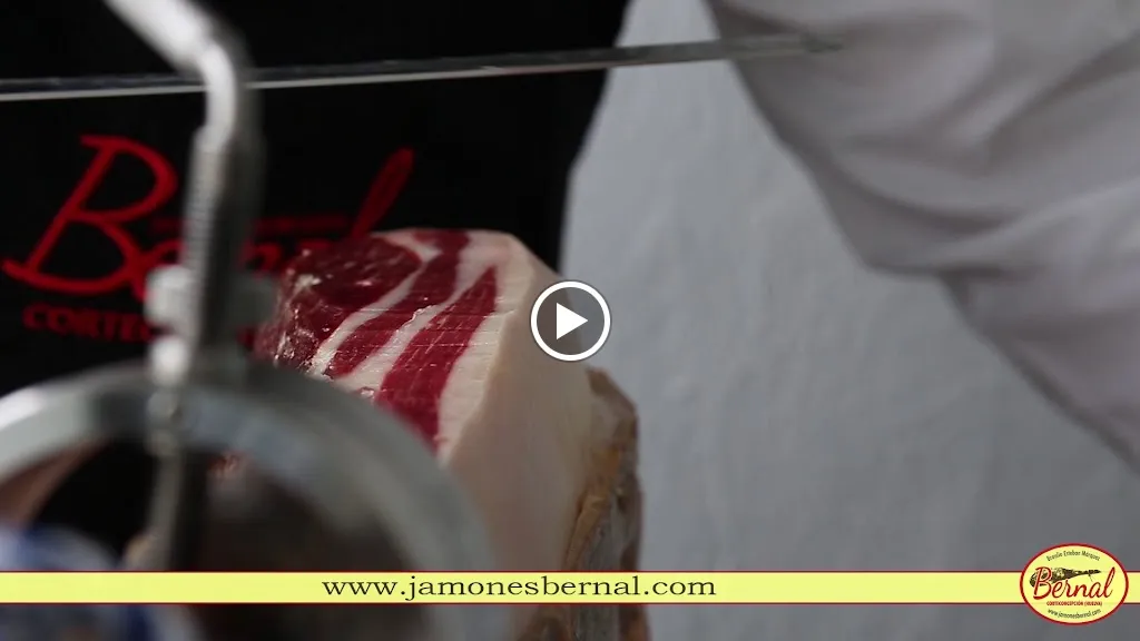 Jamones y Embutidos Bernal SLU_Corteconcepción_slider_image_2