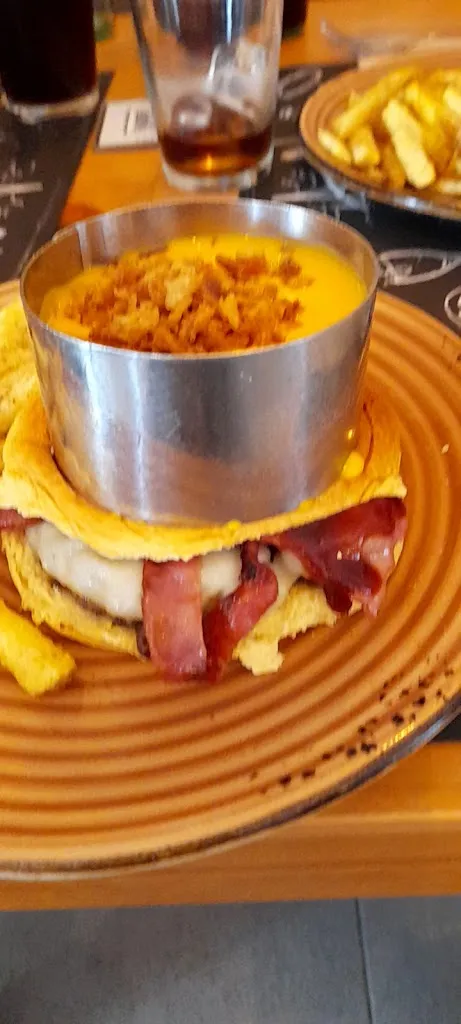 Vía Trajano Burgers_Ayamonte_slider_image_2