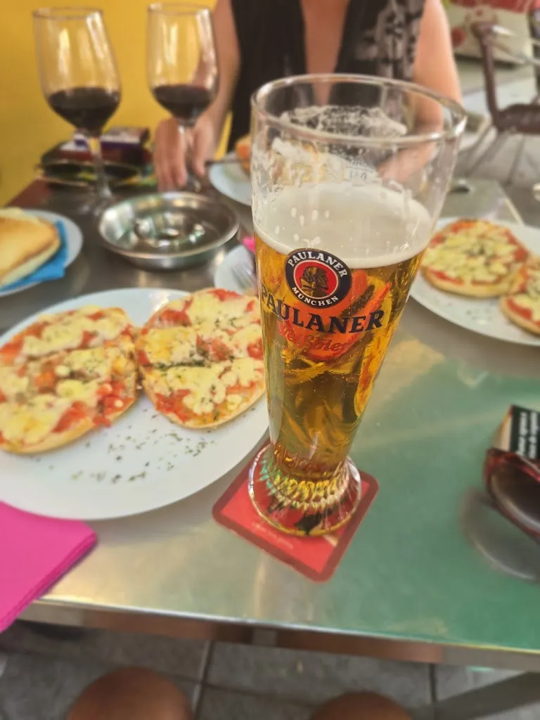 Alex Petrovi_La Barricata_Ayamonte_review