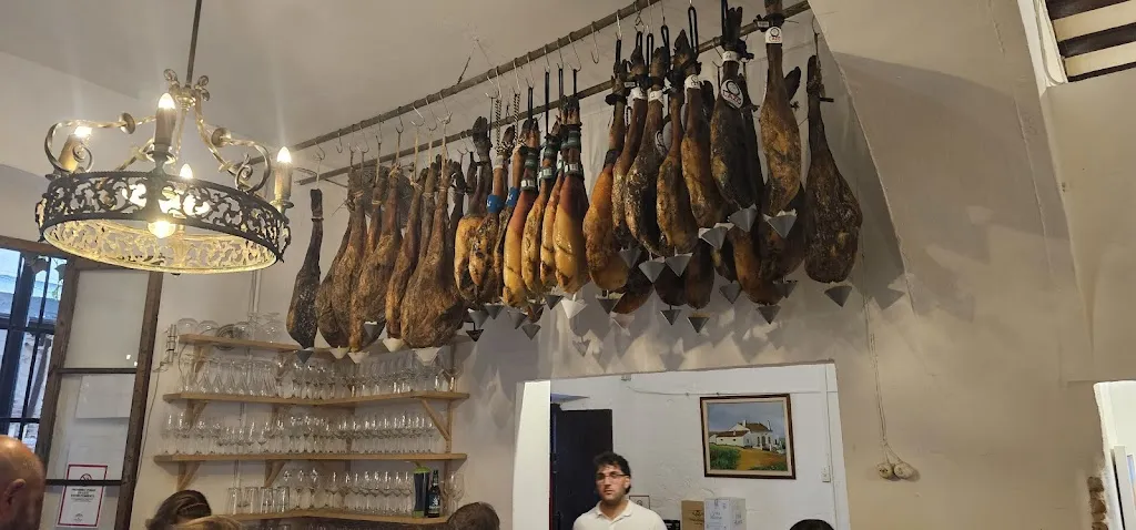 James Gill_Alimentación Orta Ultramarinos_Ayamonte_review