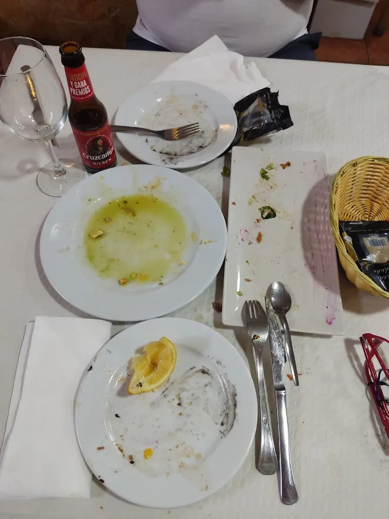 PILAR T_Restaurante La Nueva Espuela_Ayamonte_review