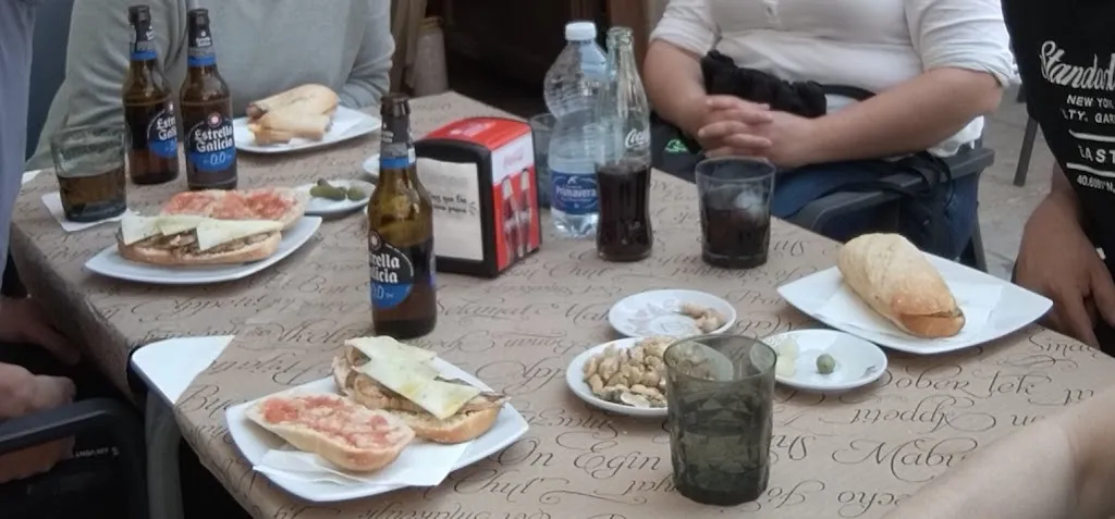 Deme Peal_El Casino_Benilloba_review