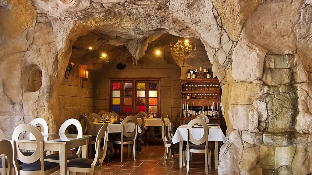 Restaurante Artesanos Juantxo restaurant in Aracena