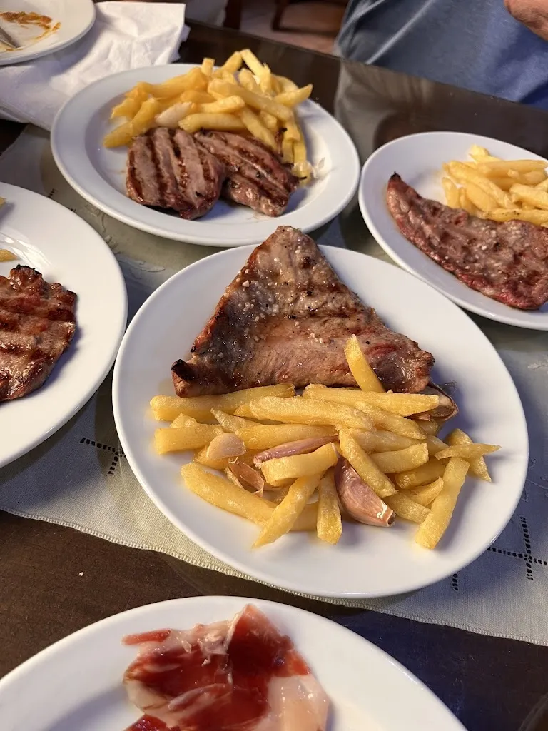 Café Bar Joaquinito_Aracena_slider_image_2