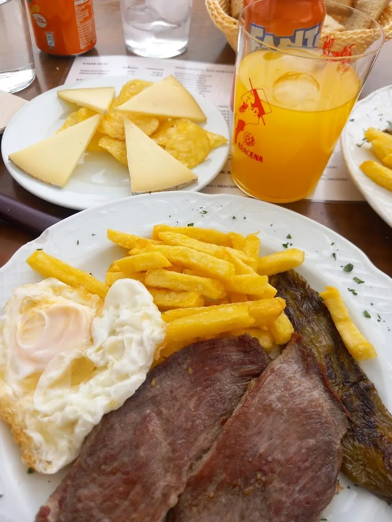 JuanMa Vázquez_MESÓN BAR AVENIDA_Aracena_review