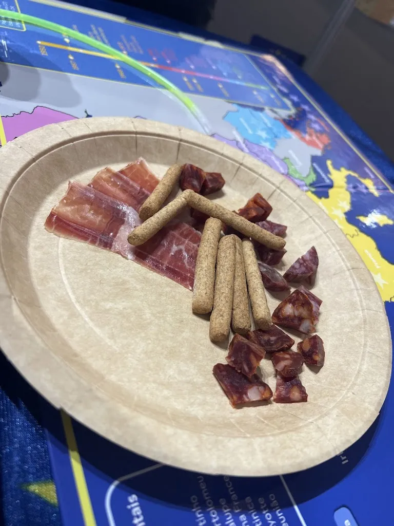 Maria Kasinidou_Niño Manuel S.L._Aracena_review