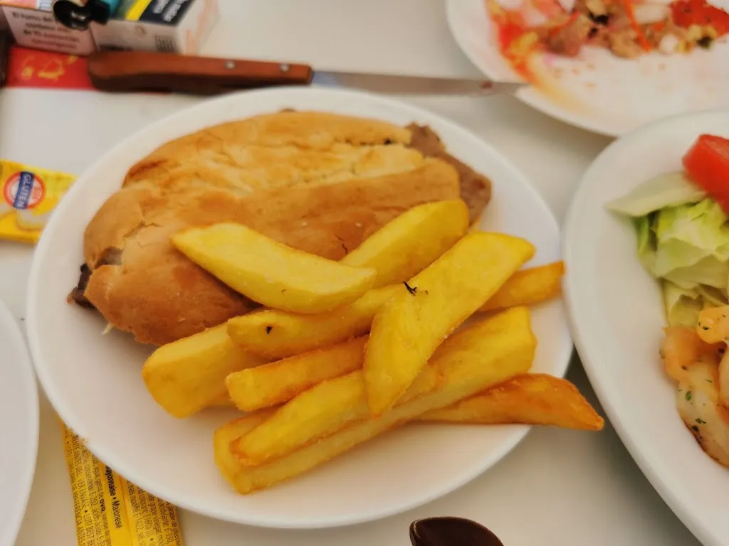 Pedro P. Fuentes_Bar Perico_Cumbres de San Bartolomé_recensione