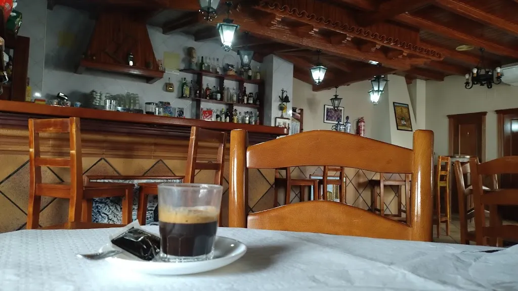 Bar MAYMA_Cumbres de San Bartolomé_slider_image_1