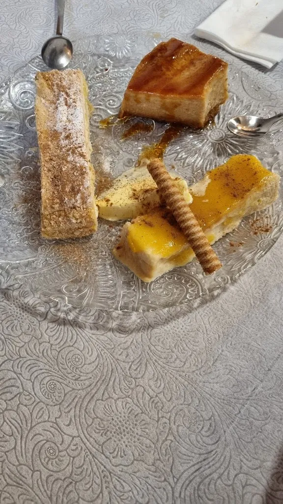 Rafael Selma_Bar Restaurant Lago_Benimarfull_recensione