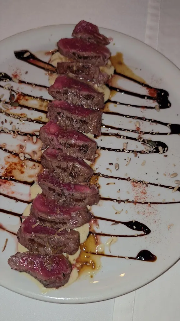 Restaurante Asador El Barrio_Fuenteheridos_slider_image_2