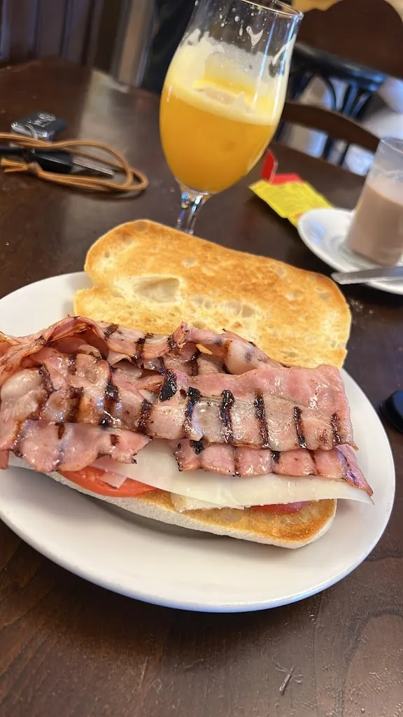 Menü_El Emigrante_Encinasola_Bild_1