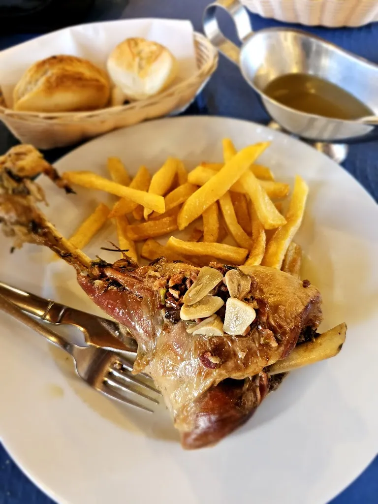 Bar restaurante EL PORTALÓN_Escacena del Campo_slider_image_2