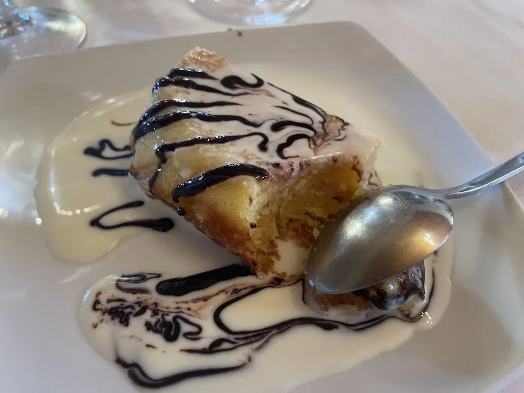 Luis Fernandez Luque_Bodegón El Pato_Cartaya_review