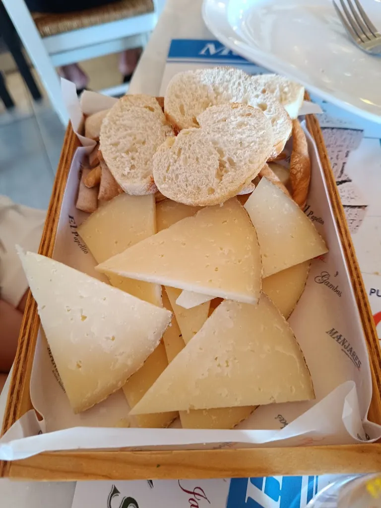 Pilar Valdes_Restaurante Manjares de Huelva Y Andalucia_Cartaya_review