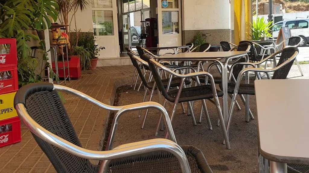 Bar Avenida Casa Encarna_Galaroza_slider_image_2