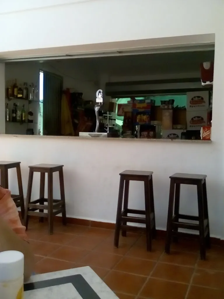 Kiosko Bar Piscina Municipal_Galaroza_slider_image_1