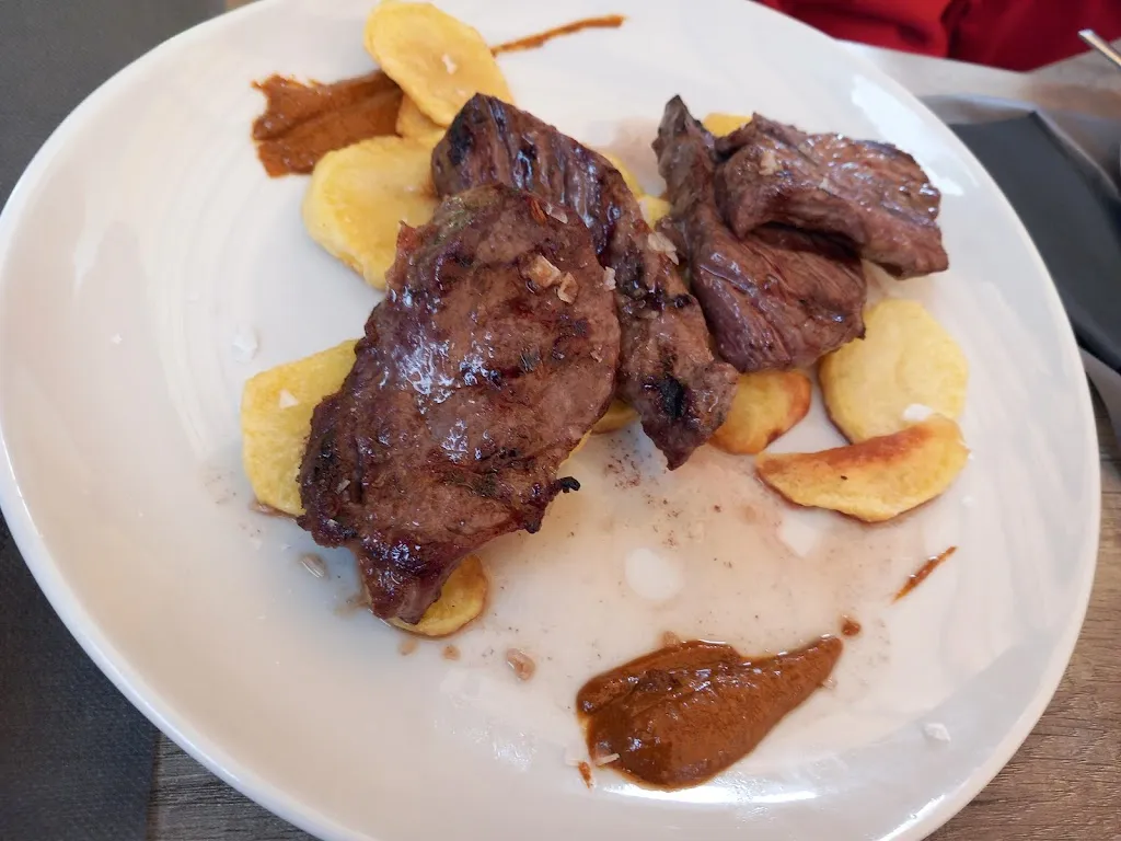 Restaurante la Colmena_Higuera de la Sierra_slider_image_3