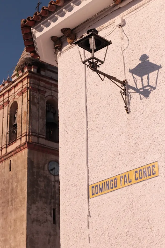 Jose Carlos Campos Afonso_Bar Pajaritos (Hermanos Ramírez Esteban)_Higuera de la Sierra_review