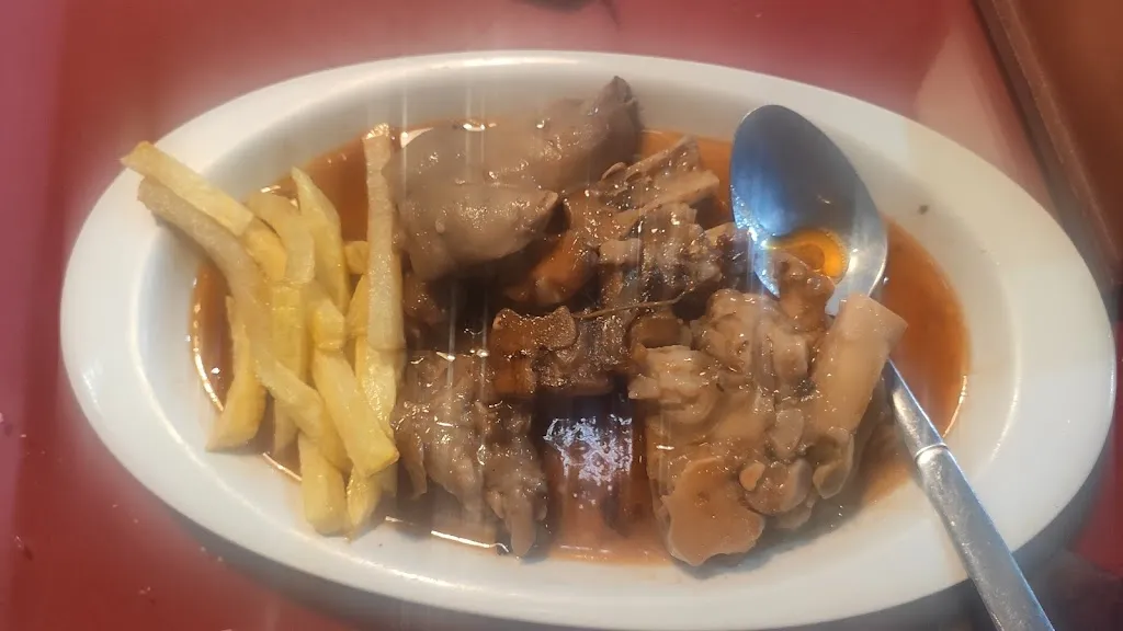 Vanesa de la Cruz_Bar El Molino_Higuera de la Sierra_review