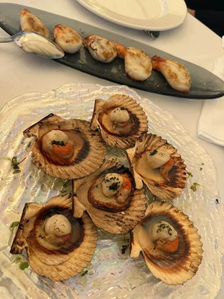 Beatriz Velasco Martinez_Almoradux_Hinojos_review