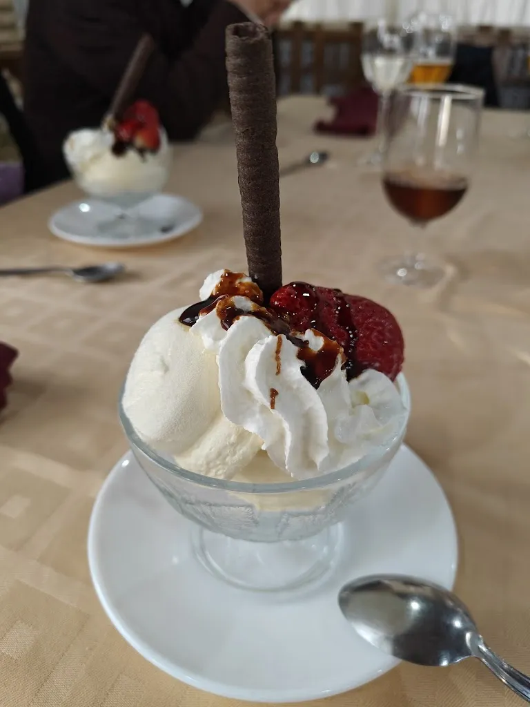 Antonio Gil Soltero_Restaurante Los Centenales_Hinojos_review