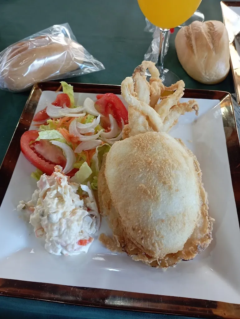 Restaurante Los Centenales_Hinojos_slider_image_2