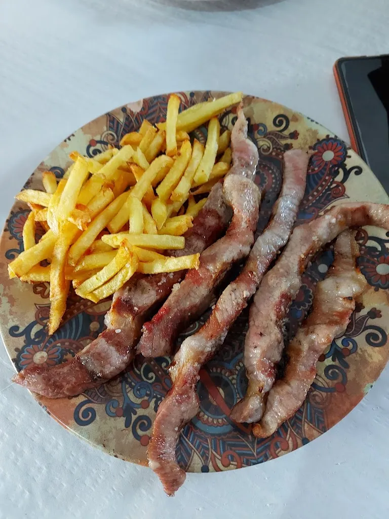 Menu_CAFÉ-BAR-RESTAURANTE 