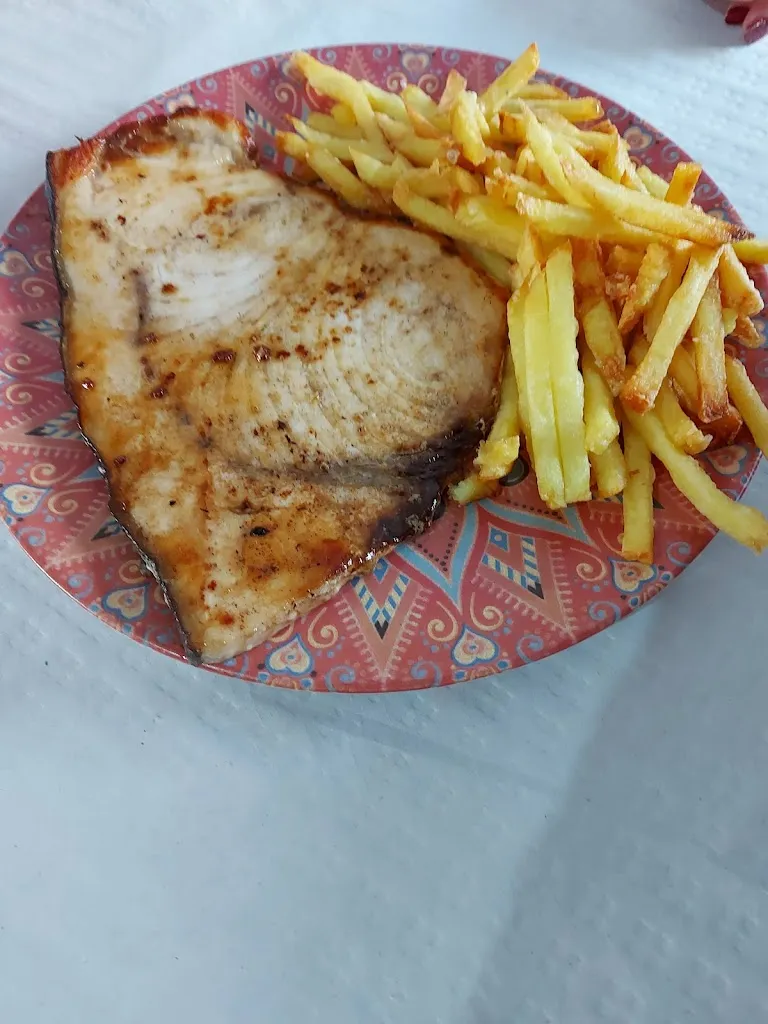 Menu_CAFÉ-BAR-RESTAURANTE 