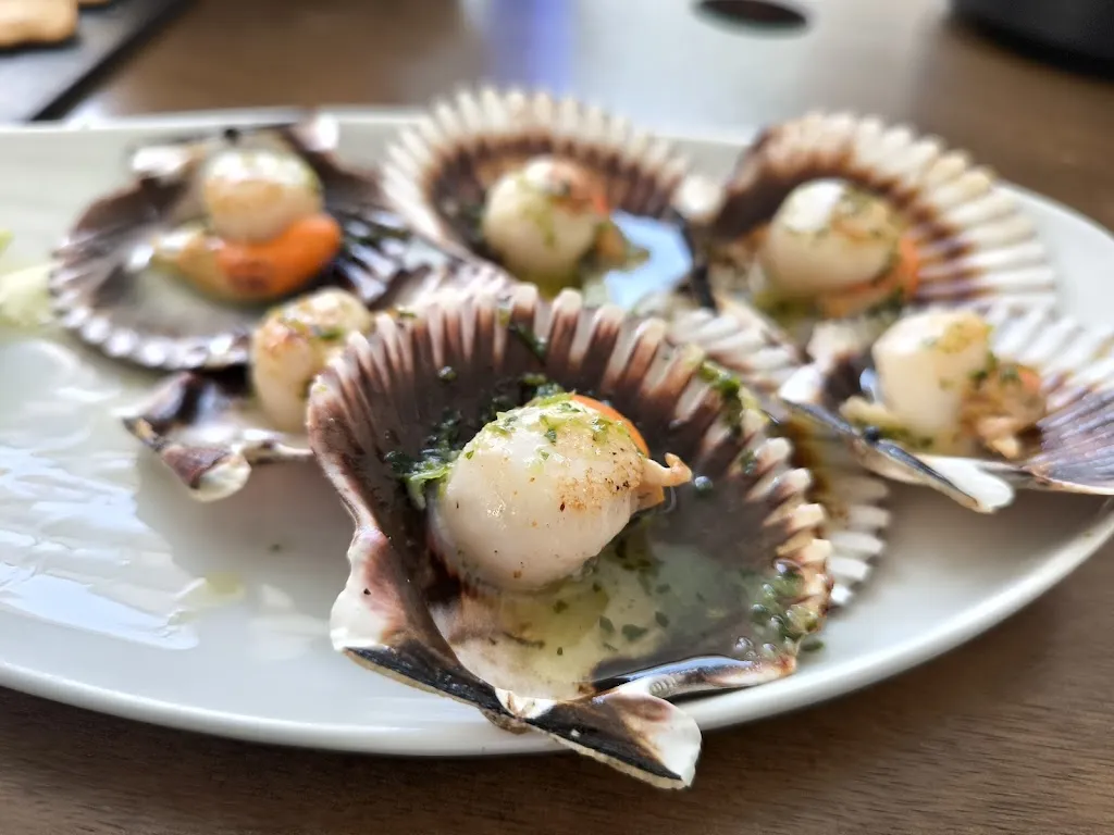 Ángel López - Laserna Moreno_Restaurante O Meu Lar_Camariñas_recensione