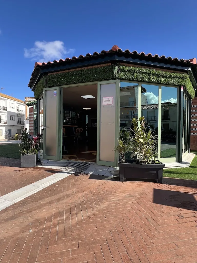 Jose Salazar_Nuevo Bar Plaza Gibraleón_Gibraleón_Bewertung