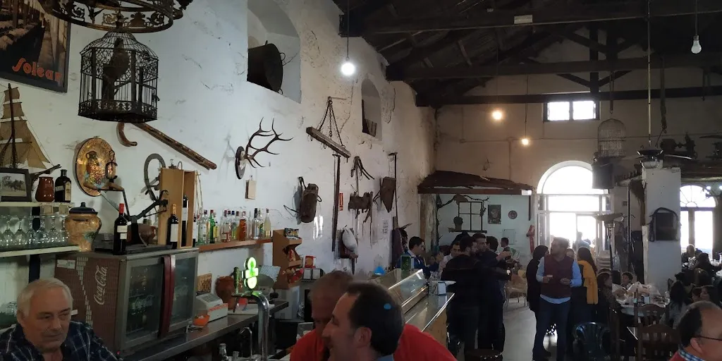 Bodega Aviate restaurant in Gibraleón