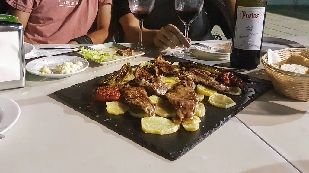 David Lara Rosa_Bar El Parque_Gibraleón_review