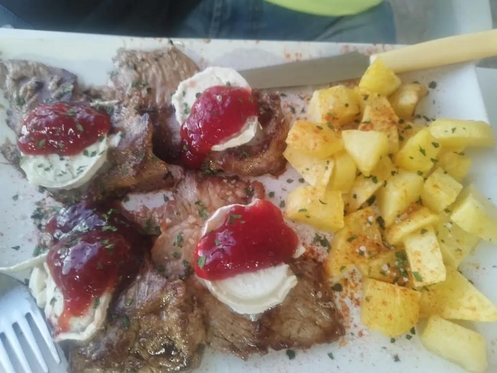 Enrique Pereira_Bar El nuevo Lejío_Gibraleón_review