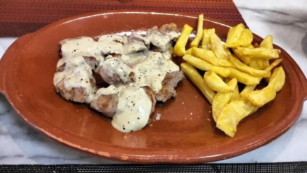 enrique moral_Bar Maxi_Gibraleón_review