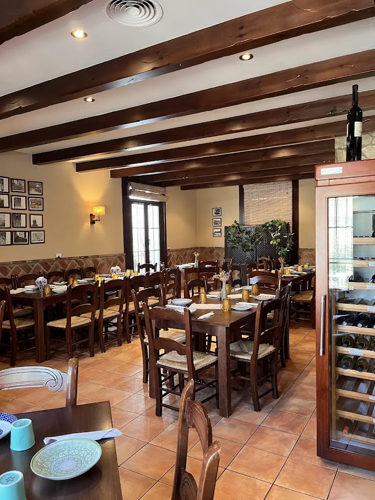 Restaurante Venta La Camila_Lucena del Puerto_slider_image_1