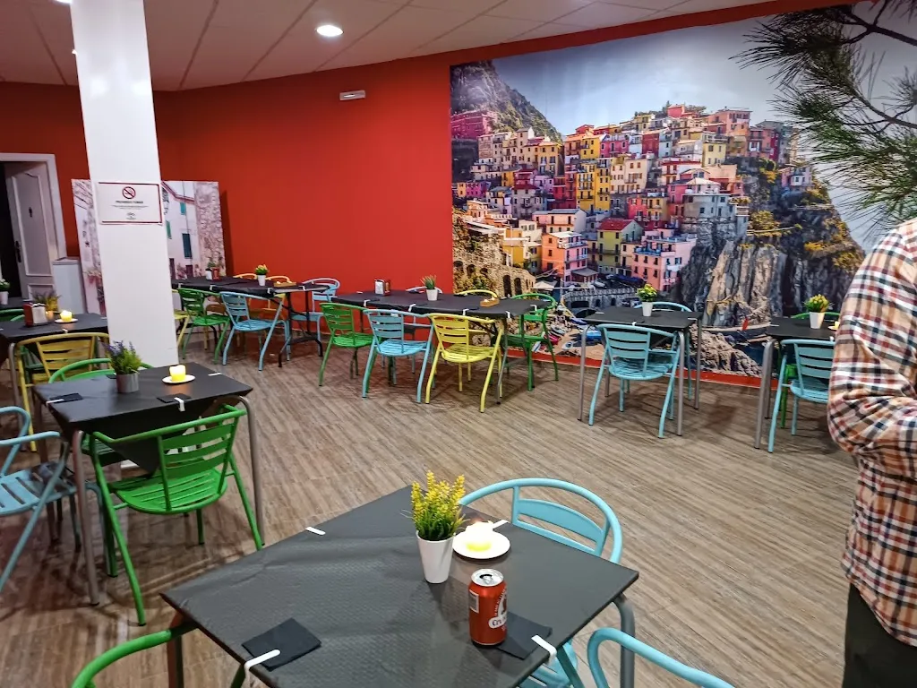 Pizza & Roll_Minas de Riotinto_slider_image_3