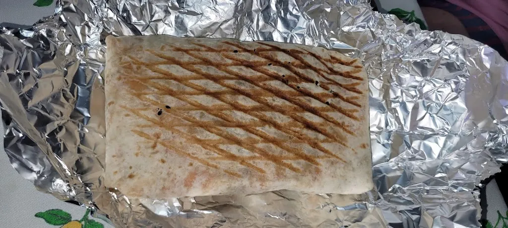 angel suarez_French Tacos kebab niebla_Niebla_review