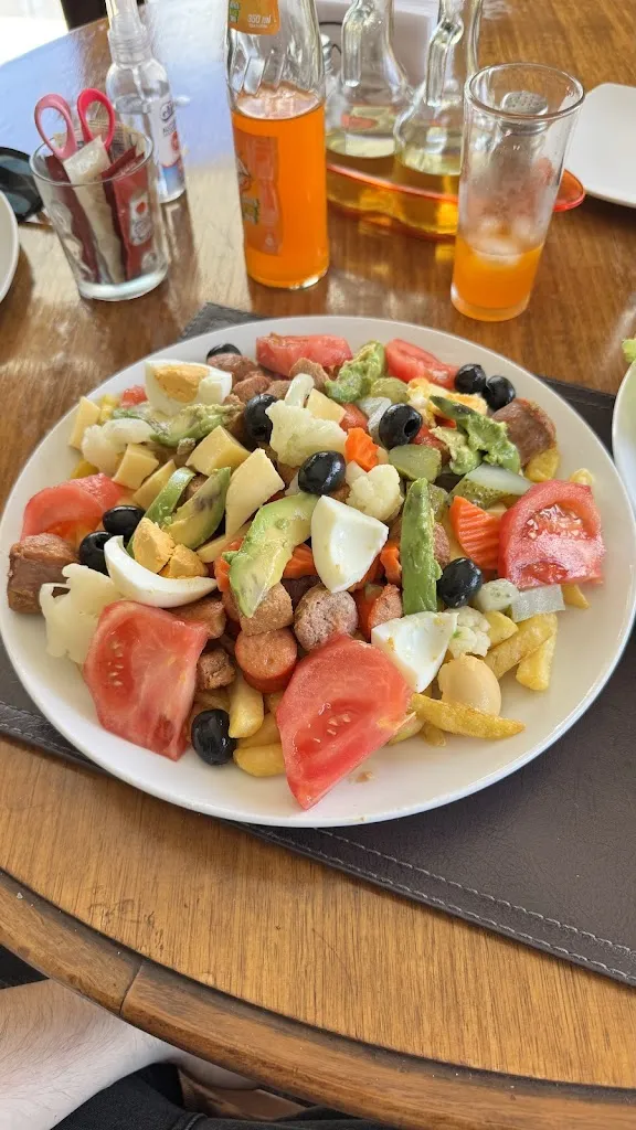 Tomás Solís_Restaurant Entrecosta_Niebla_review